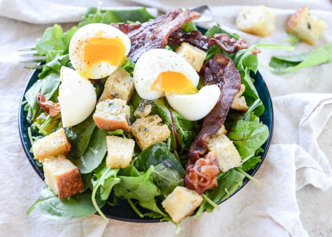 baby kale breakfast salad I howsweeteats.com