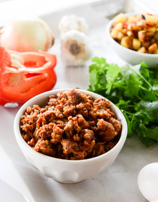 chorizo and fried egg breakfast tacos I howsweeteats.com