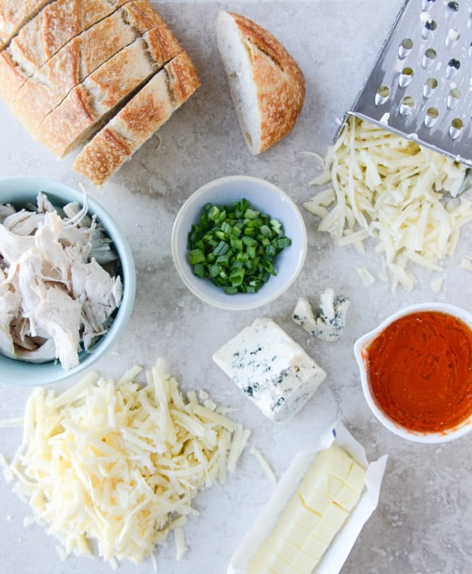 buffalo chicken beer cheese grilled cheese I howsweeteats.com