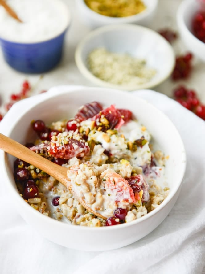 butter-toasted oat breakfast bowls I howsweeteats.com