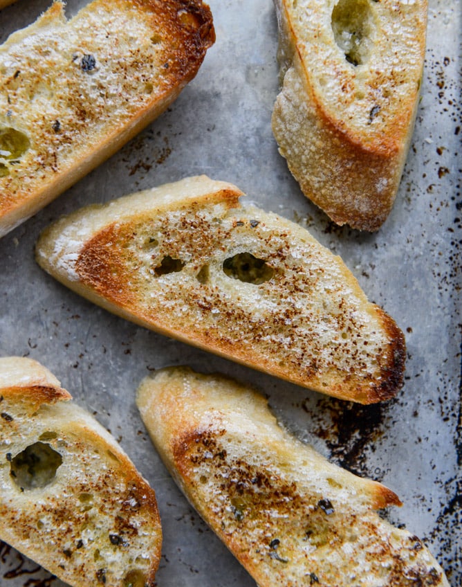 homemade french onion dip I howsweeteats.com