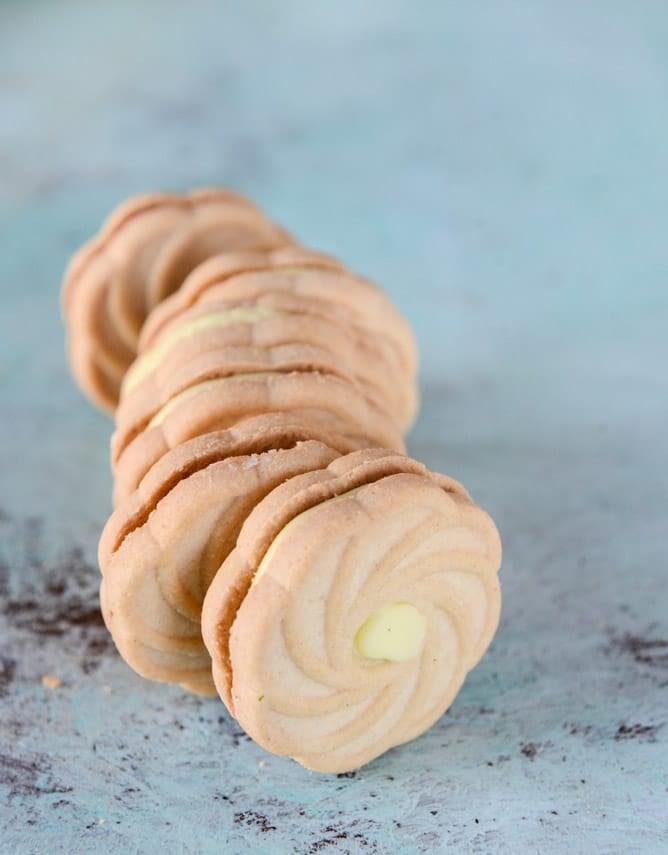 lemon cookie gelato I howsweeteats.com