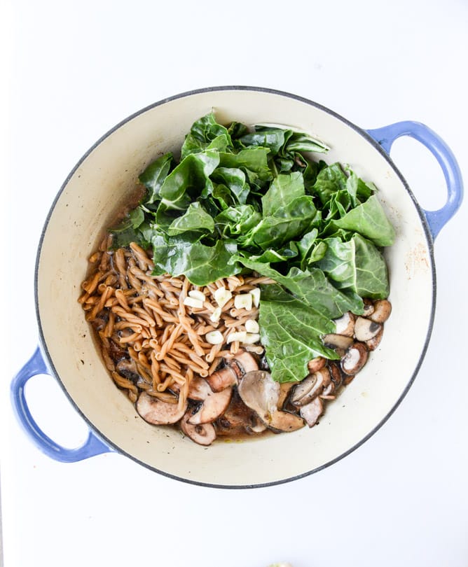 one pot brown butter mushroom pasta I howsweeteats.com