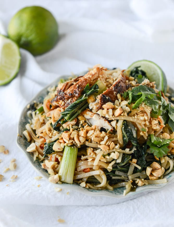 thai chicken street noodles I howsweeteats.com