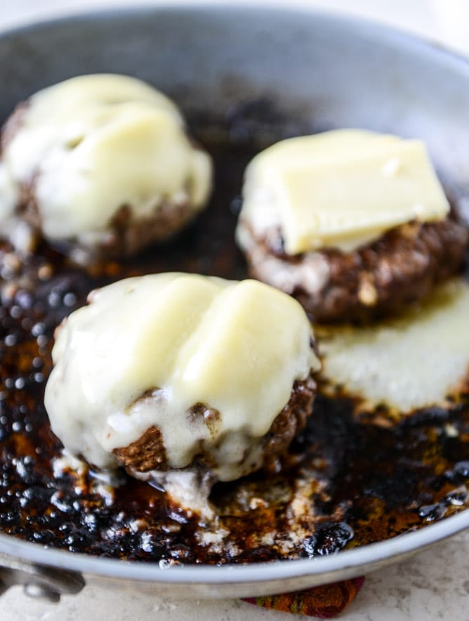 goat cheese guac burgers I howsweeteats.com