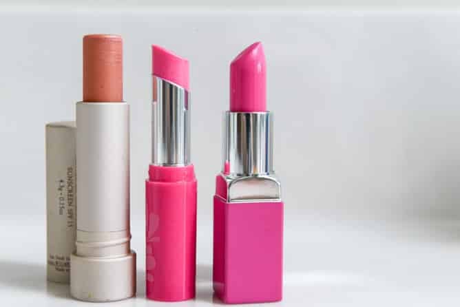 june beauty favorites I howsweeteats.com