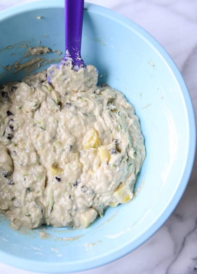 fresh pineapple zucchini skillet cake I howsweeteats.com