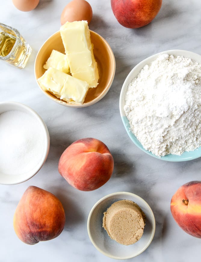 cinnamon sugar bourbon peach upside down cake I howsweeteats.com