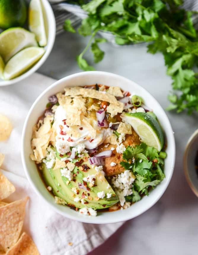 spicy chicken chili with pumpkin beer biscuits I howsweeteats.com