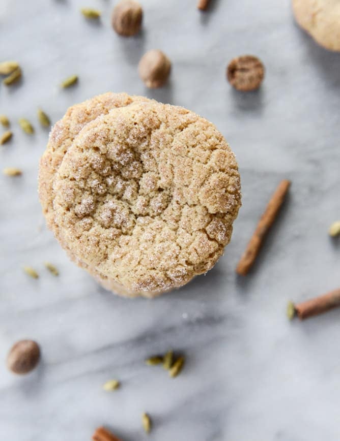 chewy chai snickerdoodles I howsweeteats.com
