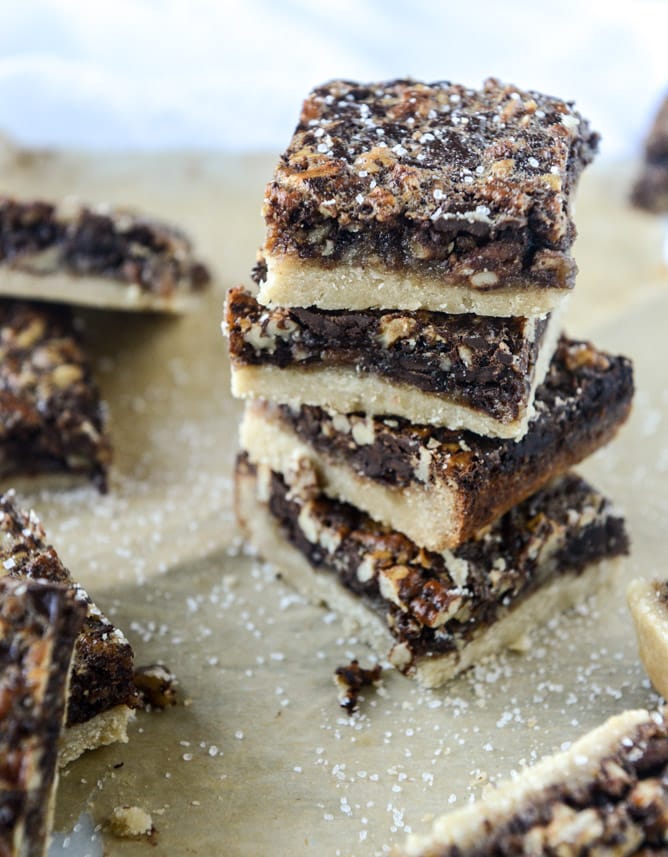 salted chocolate pecan pie bars I howsweeteats.com