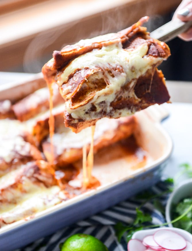 the best cheese enchiladas with homemade sauce I howsweeteats.com