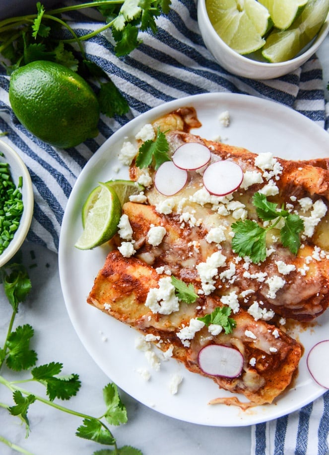 the best cheese enchiladas with homemade sauce I howsweeteats.com