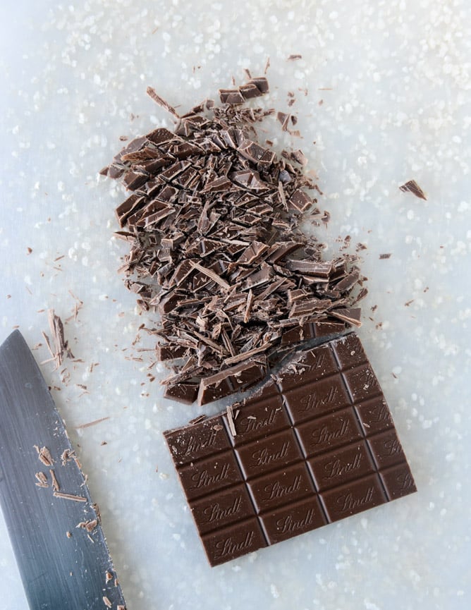 pretzel peanut butter stuffed chocolate bark I howsweeteats.com