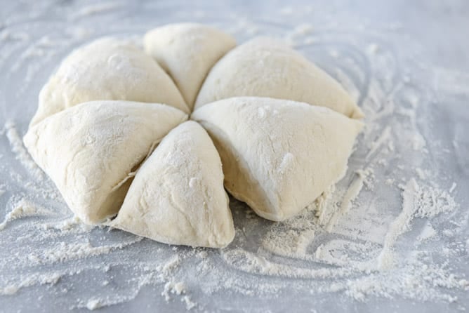 hot bacon cherry pepper hummus with pizza pita chips I howsweeteats.com