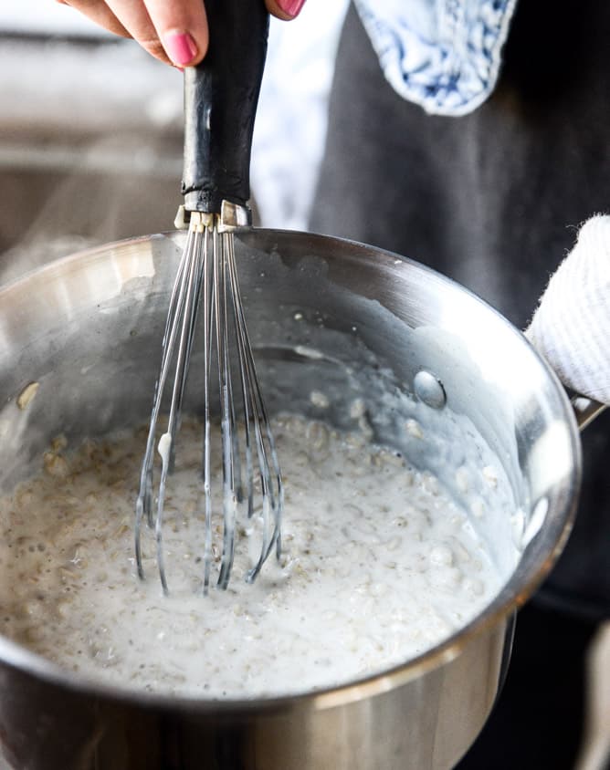 how to make an oatmeal latte I howsweeteats.com