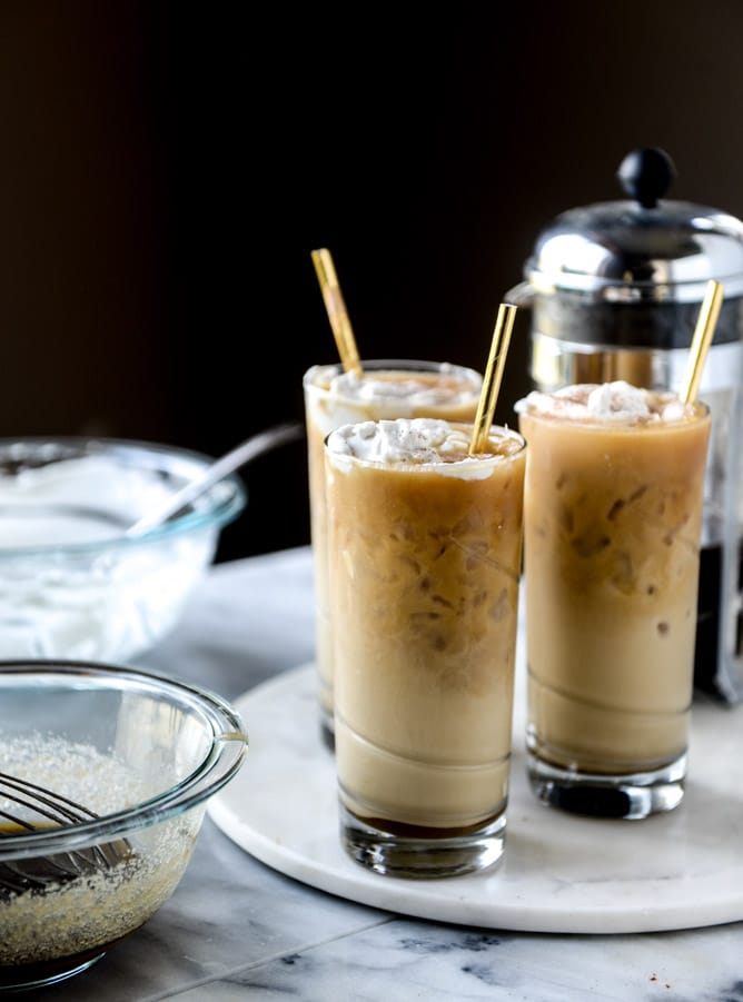 iced whiskey coffees with whiskey syrup I howsweeteats.com