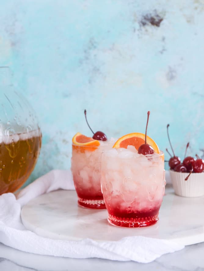 amaretto bourbon punch I howsweeteats.com