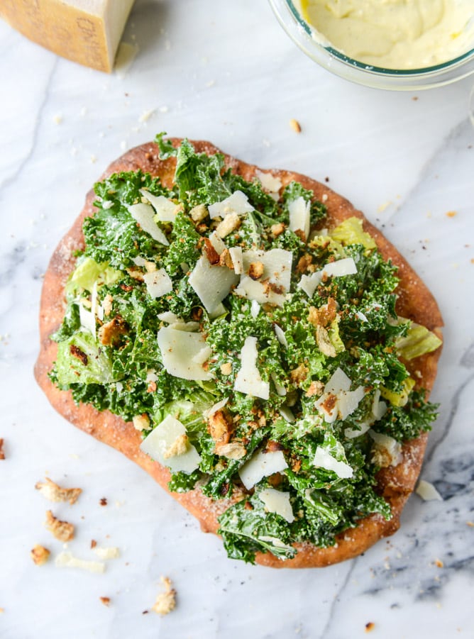 kale caesar pizza I howsweeteats.com