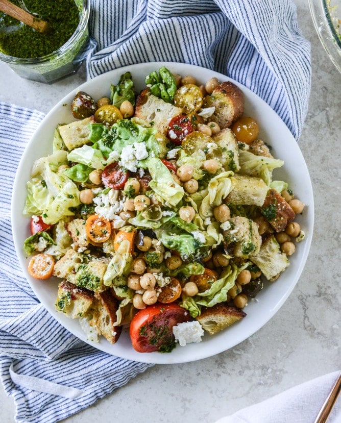 marinated chickpea panzanella with chimichurri I howsweeteats.com