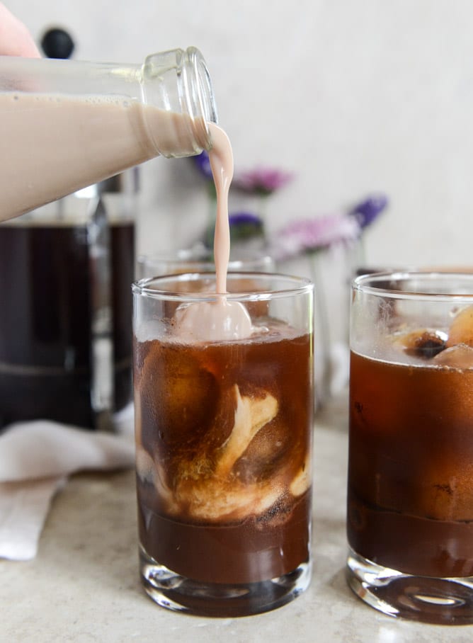 chocolate milk iced mochas I howsweeteats.com