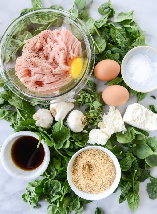 zoodles with mini chicken feta meatballs I howsweeteats.com