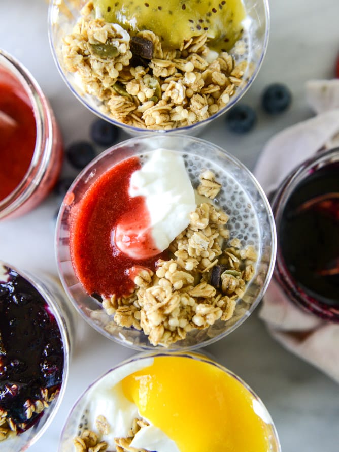 rainbow syrup bottomed chia pudding parfaits I howsweeteats.com