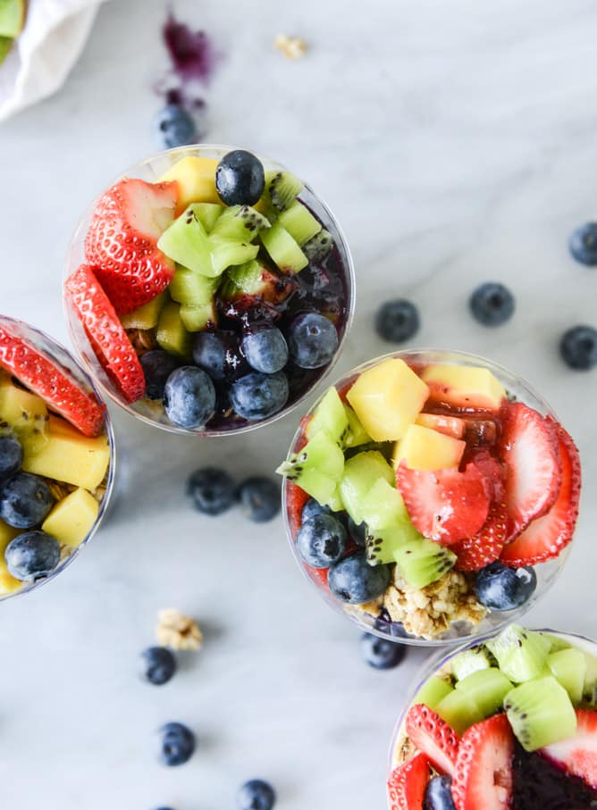rainbow syrup bottomed chia pudding parfaits I howsweeteats.com
