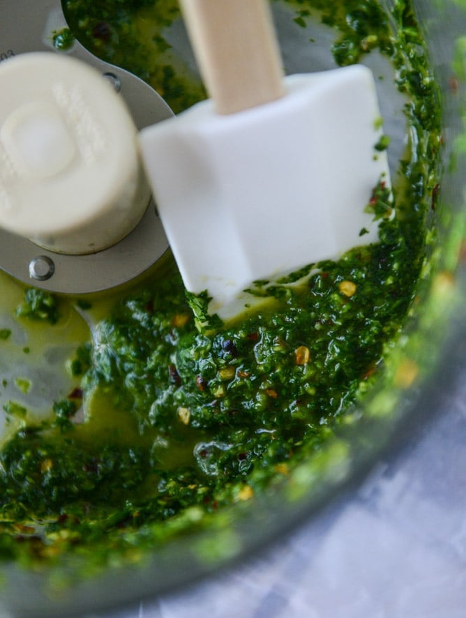 chimichurri fries with gorgonzola I howsweeteats.com