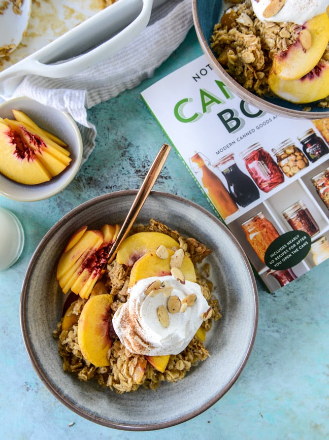 baked peaches and cream oatmeal I howsweeteats.com