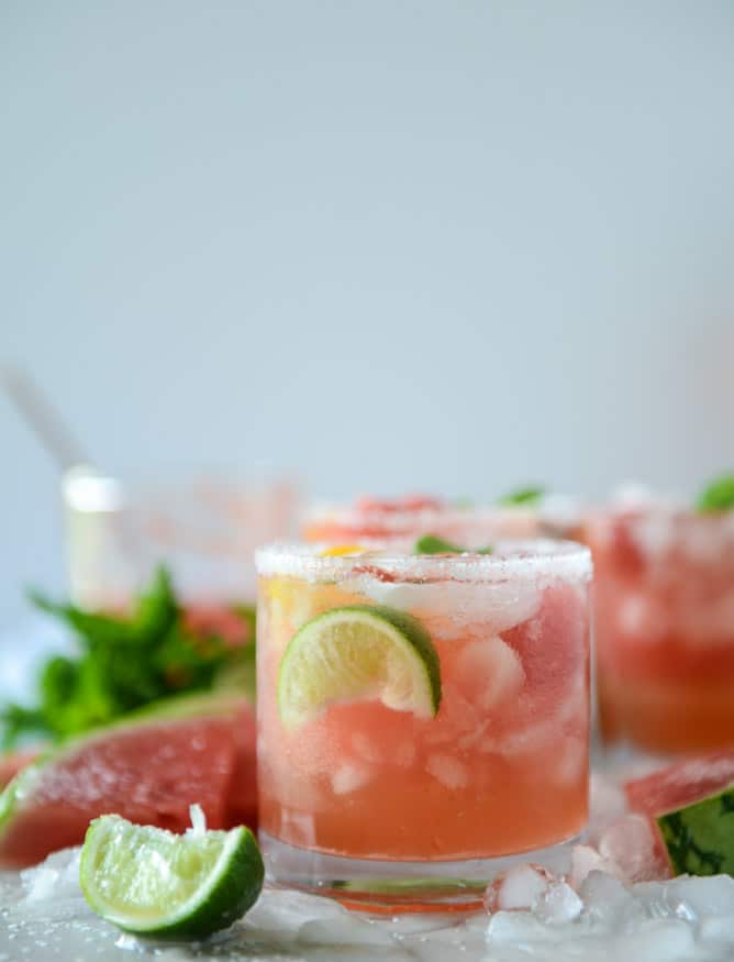 watermelon rosé margaritas by @howsweeteats I howsweeteats.com