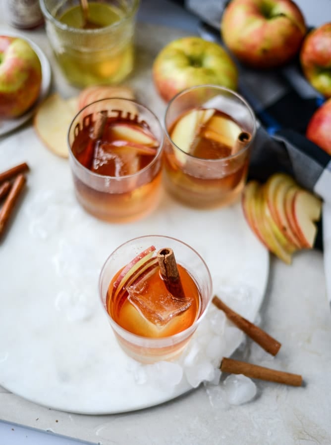 honeycrisp old fashioned I howsweeteats.com