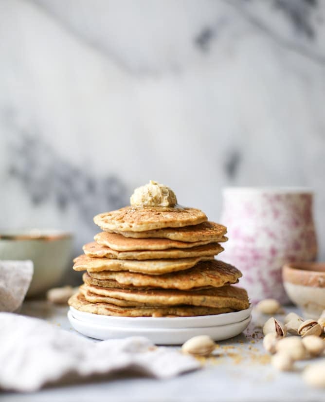 pistachio pancakes with pistachio butter I howsweeteats.com