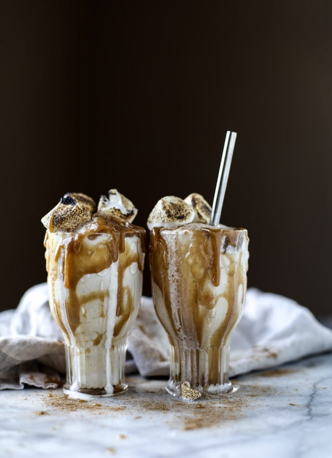 bourbon chai caramel milkshakes I howsweeteats.com