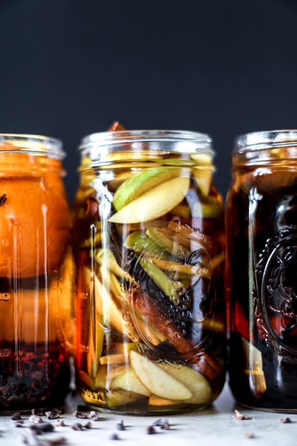 apple pie, chocolate orange and vanilla chai infused bourbon. make it for the holidays! it's the perfect homemade gift. I howsweeteats.com