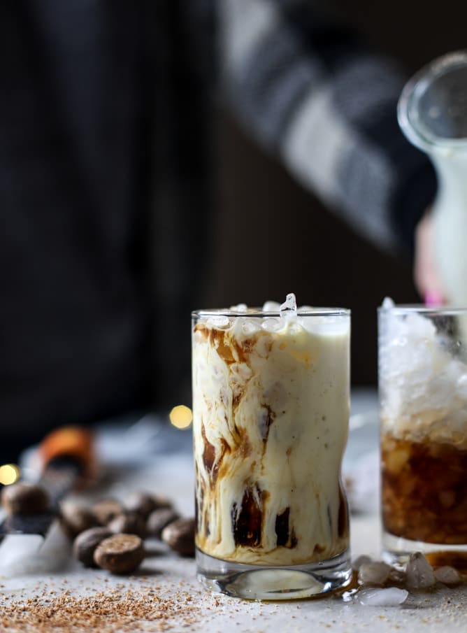 iced eggnog lattes I howsweeteats.com