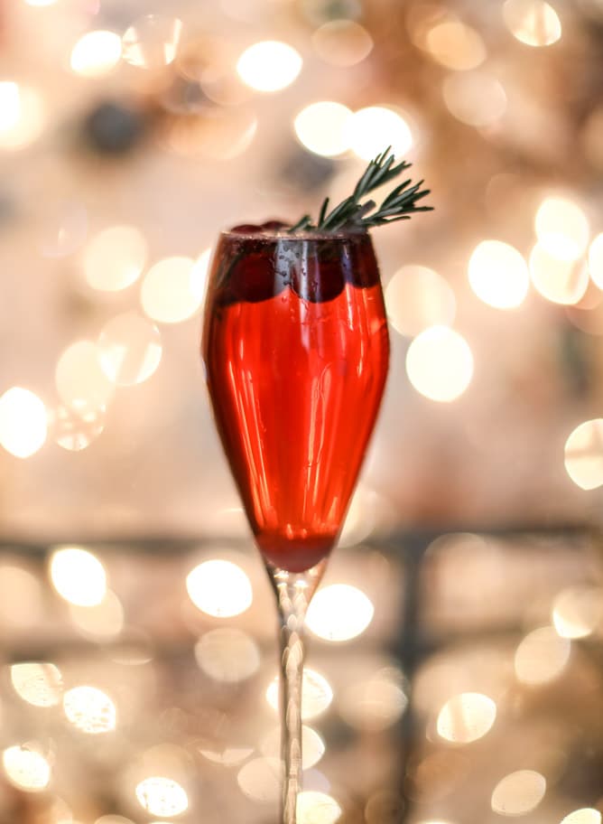 christmas morning mimosas I howsweeteats.com