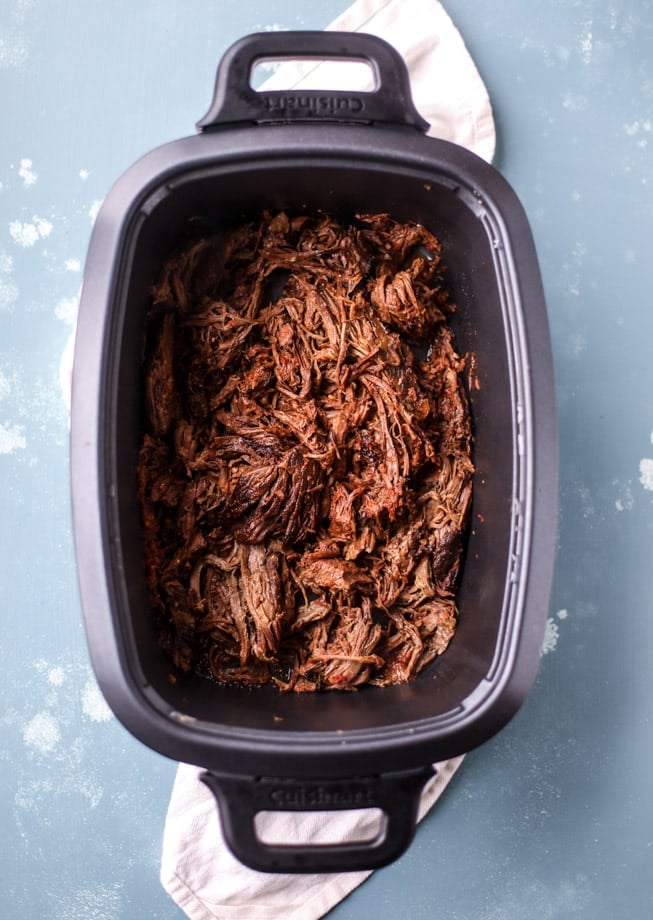 slow cooker barbacoa beef tacos I howsweeteats.com