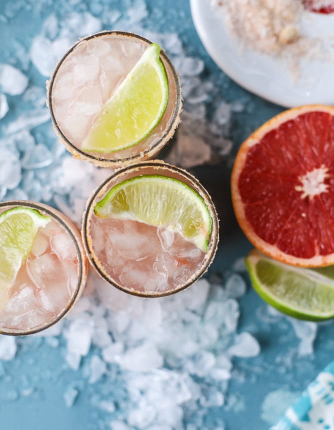 pink grapefruit margaritas with chili salt I howsweeteats.com