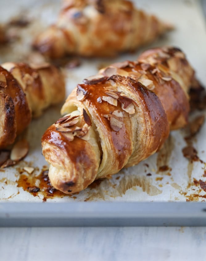 puff pastry almond croissants I howsweeteats.com