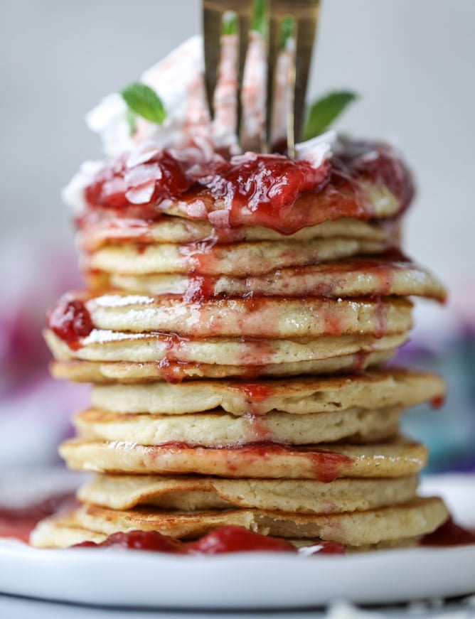 mini coconut ricotta pancakes with strawberry syrup I howsweeteats.com