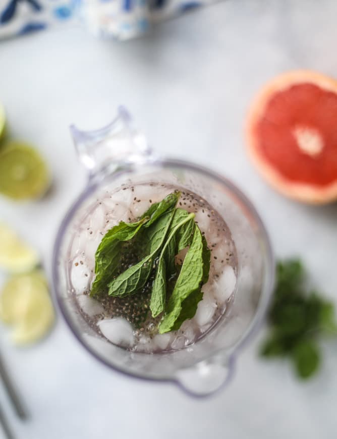 grapefruit mint chia refresher I howsweeteats.com