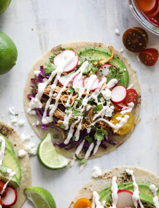 beer braised chipotle chicken tacos I howsweeteats.com