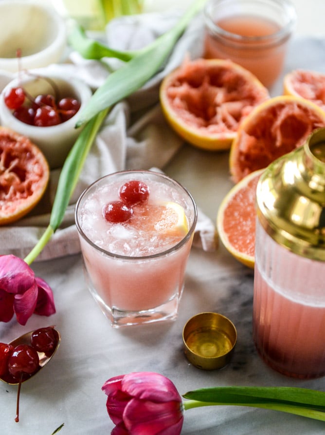 10 perfect cocktails for Mother's Day I howsweeteats.com