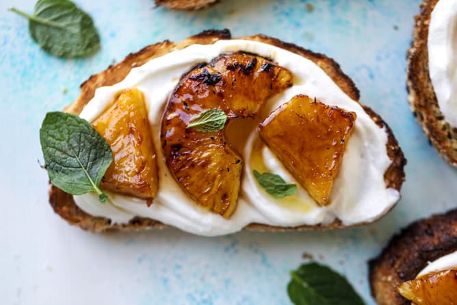 roasted pineapple ricotta toast I howsweeteats.com