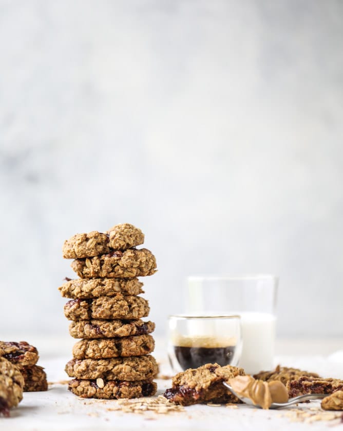 peanut butter and jelly breakfast cookies I howsweeteats.com