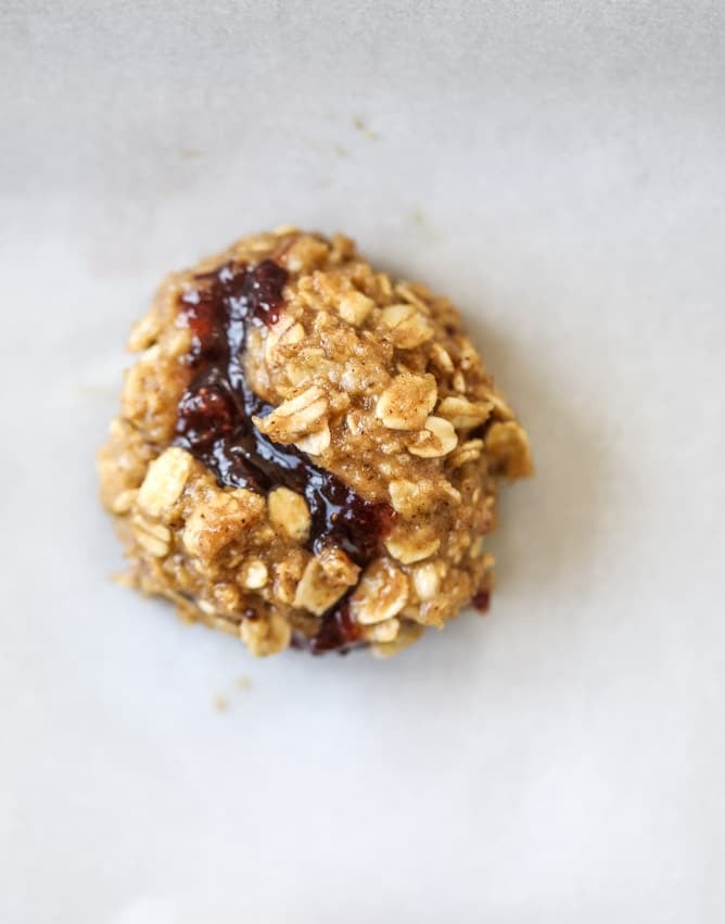 peanut butter and jelly breakfast cookies I howsweeteats.com