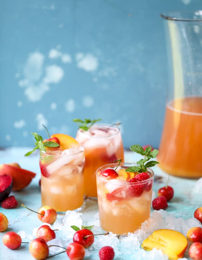 sparkling peach cider I howsweeteats.com