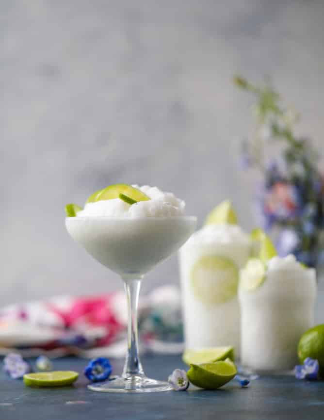 coconut limeade coolers I howsweeteats.com