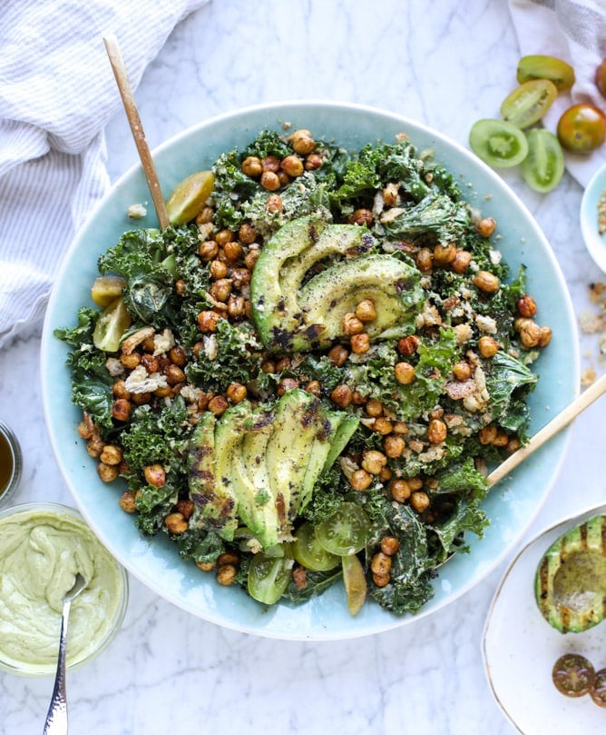 grilled kale avocado salad I howsweeteats.com